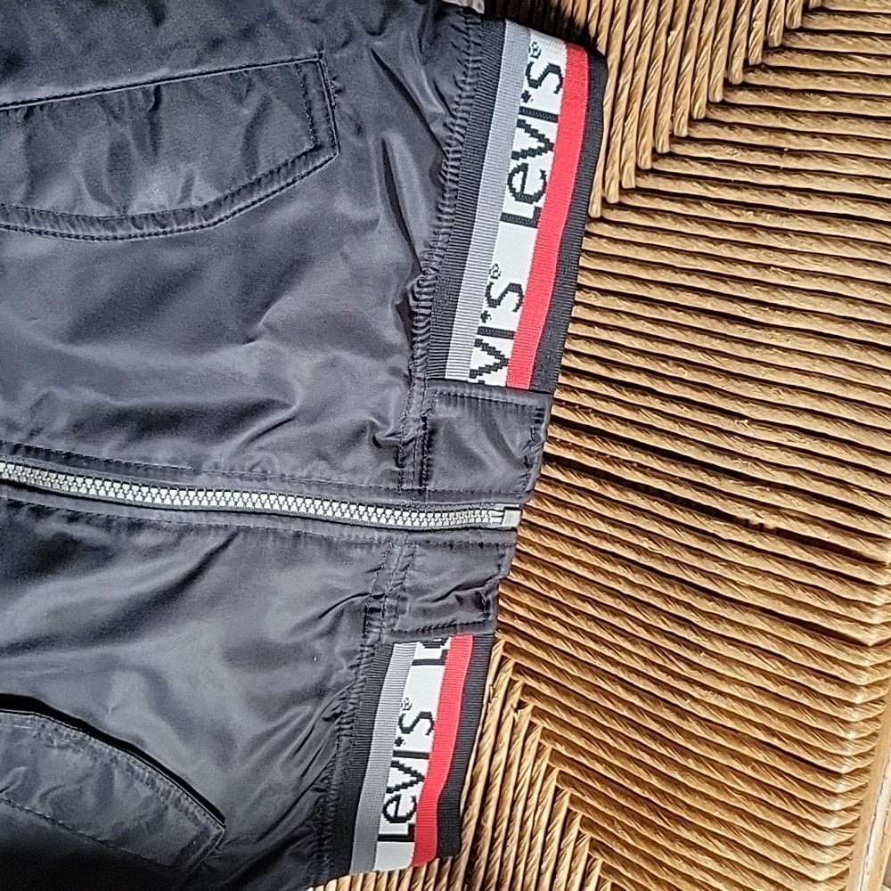 Levi's satin bomber jacket, black, size M, 10-12 years - Picture 3 of 10